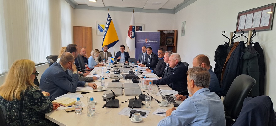 Predstavnici Udruženja poslodavaca FBiH i KS održali sastanak sa premijerom Ukom i ministrima u Vladi KS