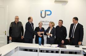 Potpisan Kolektivni ugovor za tekstilnu, kožarsko-prerađivačku, gumarsku i industriju obuće u FBiH