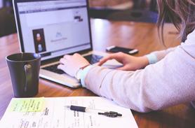  U Federaciji BiH računar posjeduje 72,5 posto domaćinstava, a mobilni telefon njih 95,2 posto 